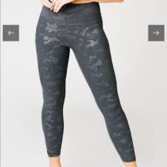 Zyia battleship leggings  - Picture 1 of 4